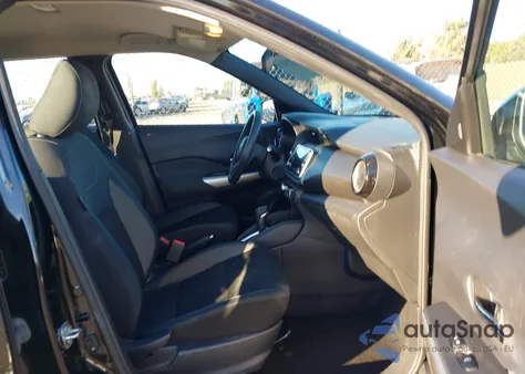 2019 Nissan Kicks Sv из США, поврежденный, VIN 3N1CP5CU3KL547986